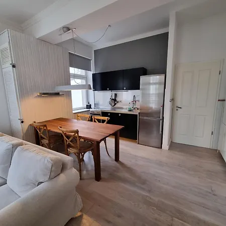 Mit Meerblick & 2 Balkonen