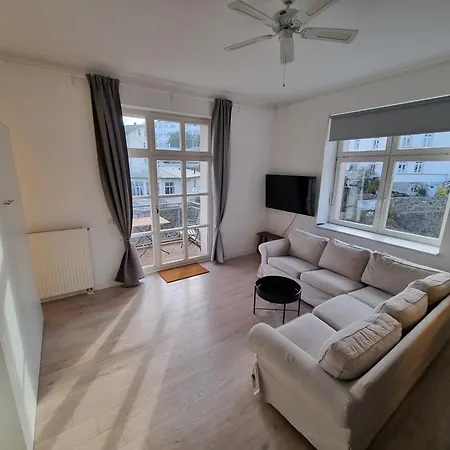 Apartment Mit Meerblick & 2 Balkonen *